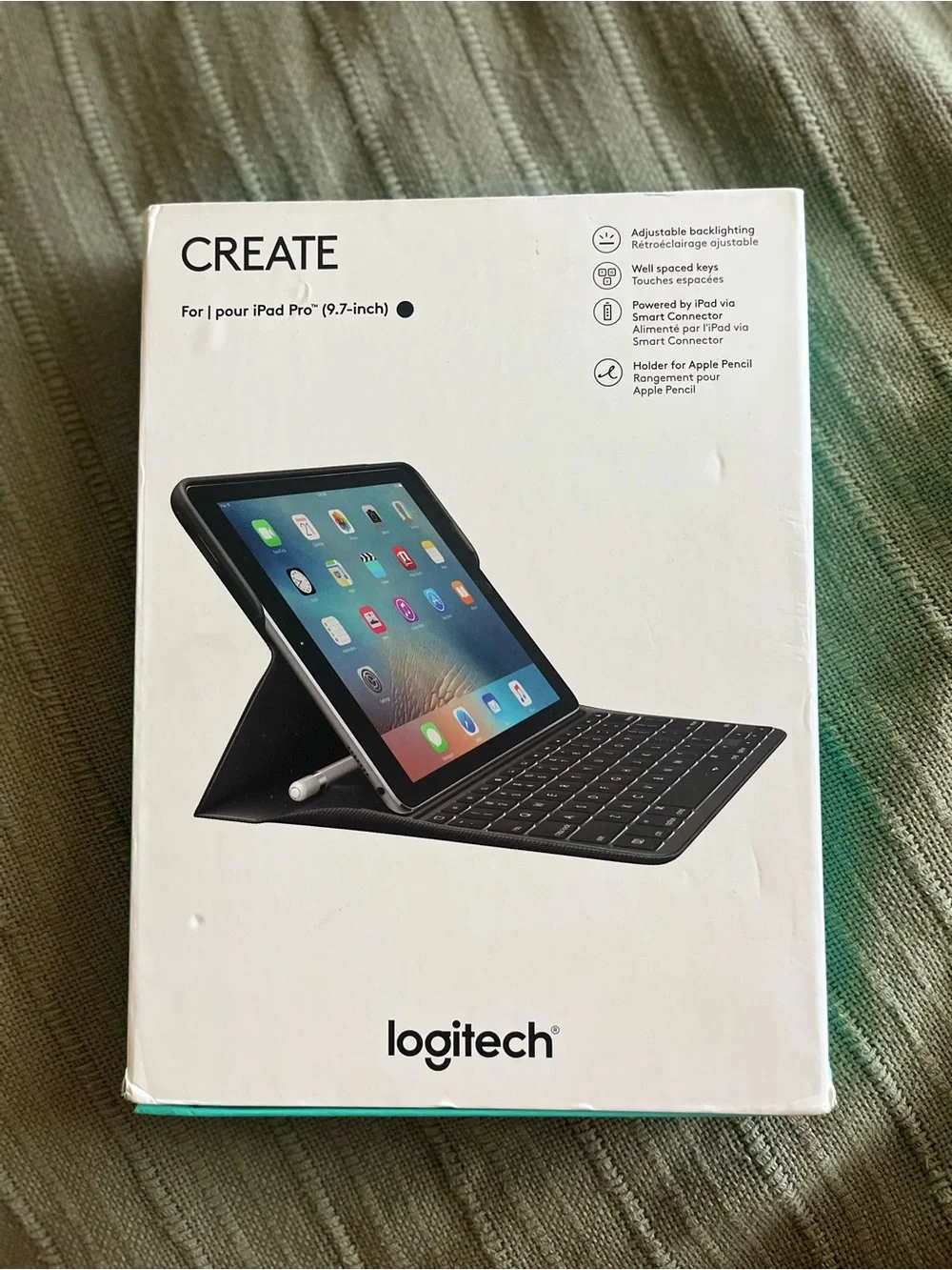 Logitech CREATE Keyboard Case for iPad Pro in Black